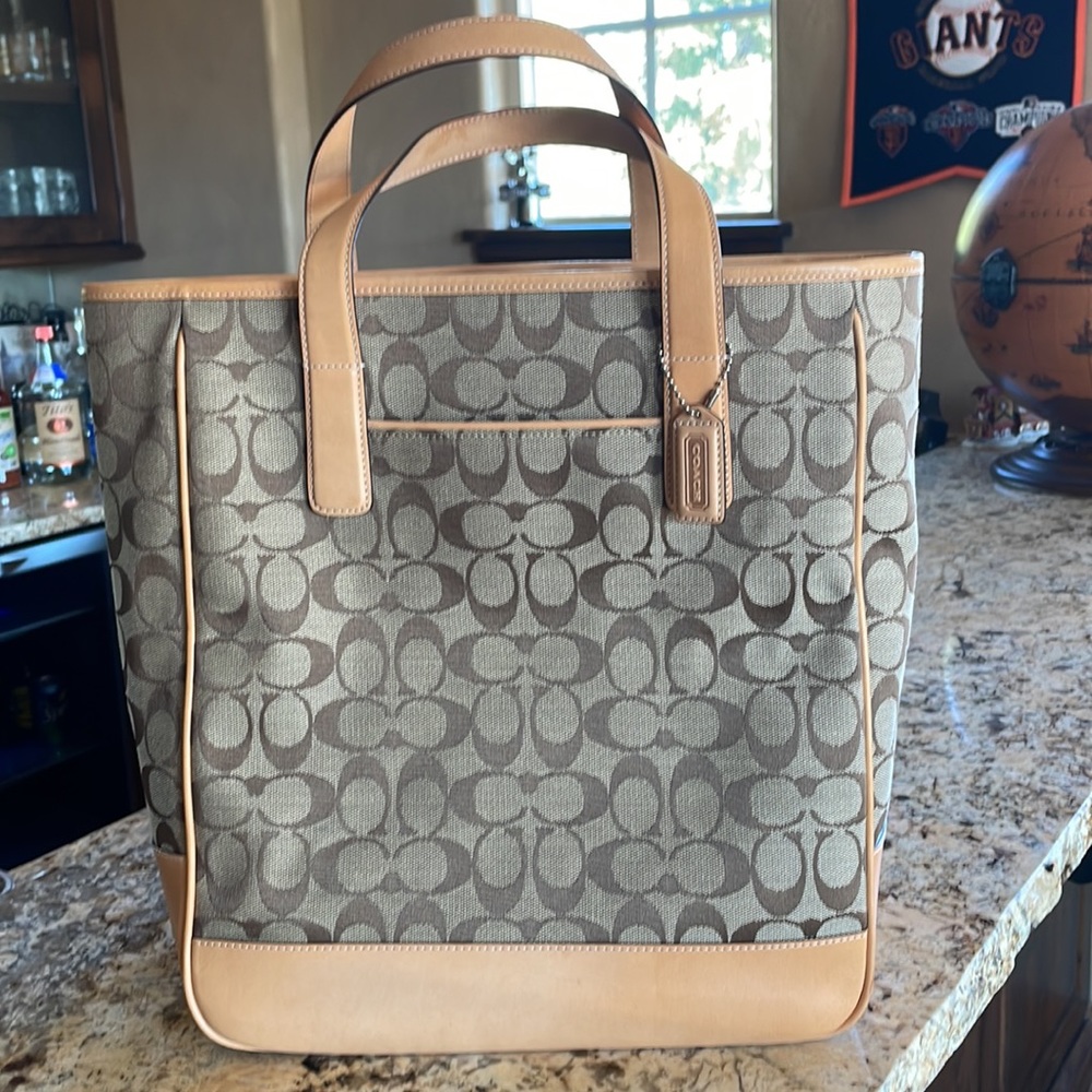 Coach tote - Picture 11 of 12